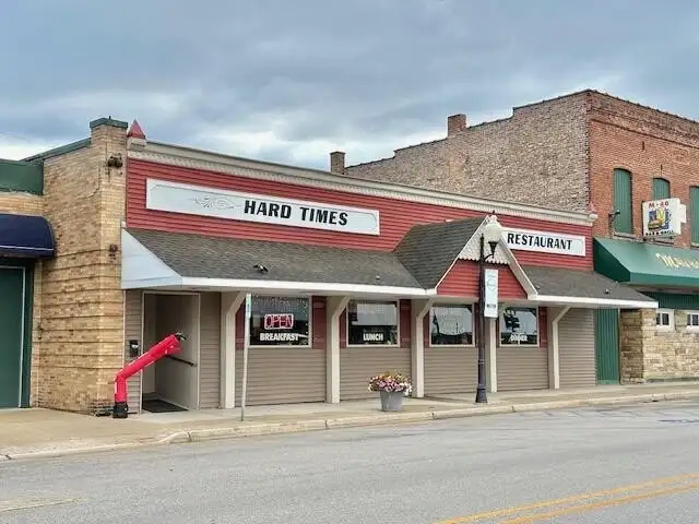 Turnkey Family Restaurant for Sale in Downtown Decatur, Mi - Seating for 200