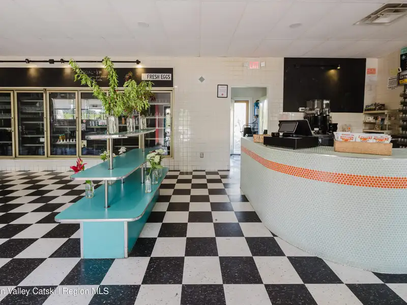 Mixed-use Commercial Property with Vintage Diner and Deli in Elizaville, Hudson Valley