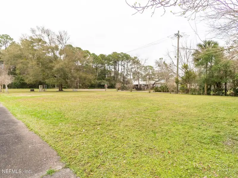 Versatile 4,900 Sq Ft Building on 1.07 Acres for Office, School, or Medical Use