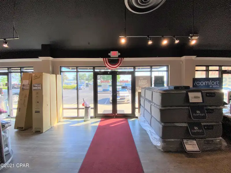 Retail/showroom Space for Lease in Nautilus Station, Panama City Beach