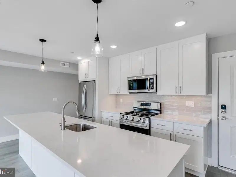 Multifamily Investment Property in Philadelphia's 19143 - Five 2-bedroom Units
