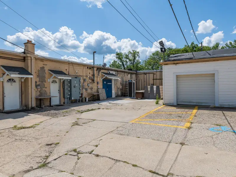 1,600 Sf Retail Suite for Lease in Central Portage, Mi Strip Center