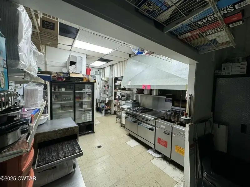 Established Convenience Store with Gasoline Sales in Gates, 30 Years in Business
