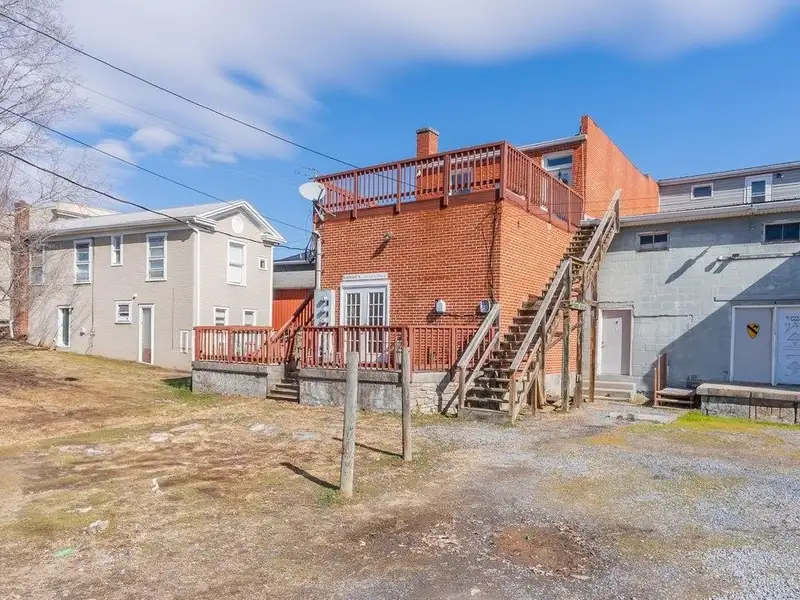 Multi-purpose Investment Building with Storefront, Venue, and Apartments in Petersburg, Wv