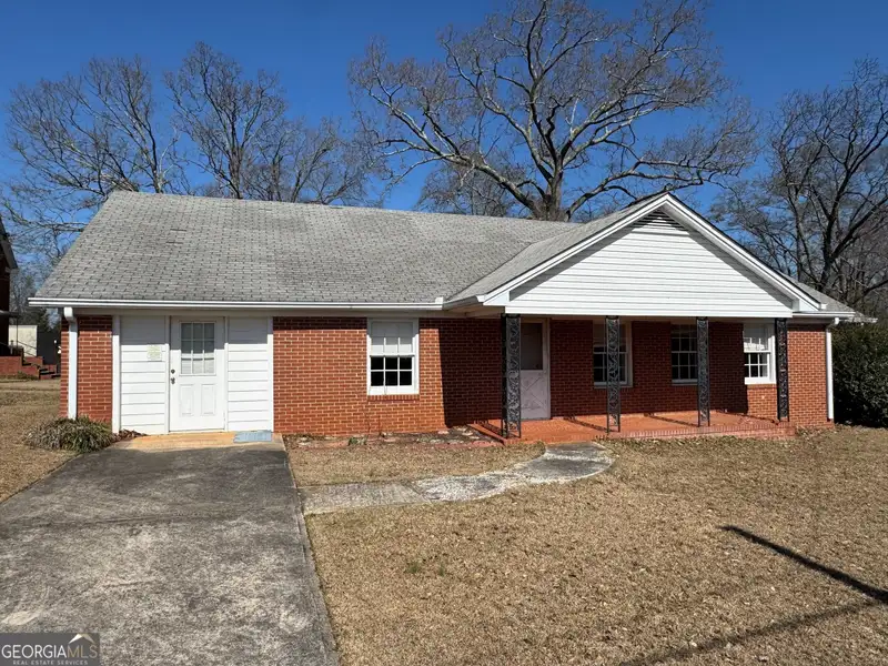 Versatile Church Campus with Four Buildings on 4.68 Acres in Mcdonough