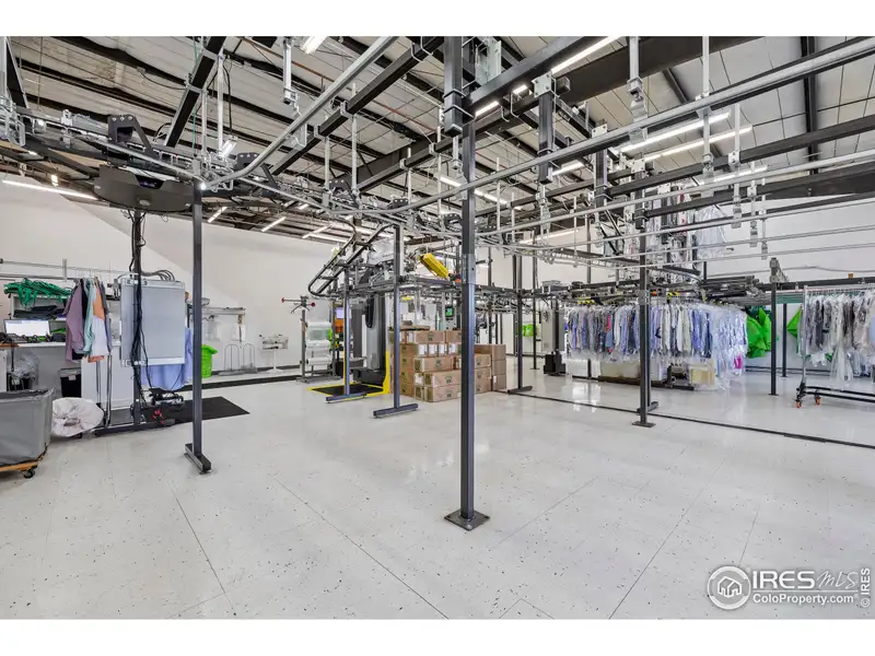 Multi-property Sale: 5818 - 5821 Lockheed Ave, Comprehensive Specifications Available