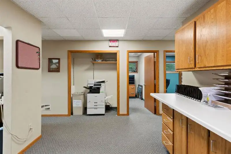 Standalone 3,300 Sf Commercial Building in Stanley Street Medical Arts Plaza, Stevens Point
