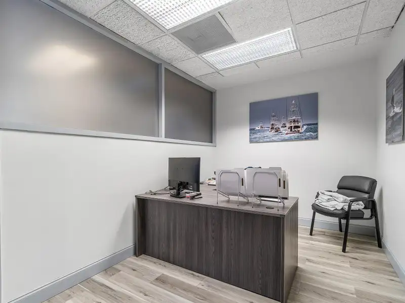 Mixed-use Office Building Investment Opportunity in Jupiter, Fl