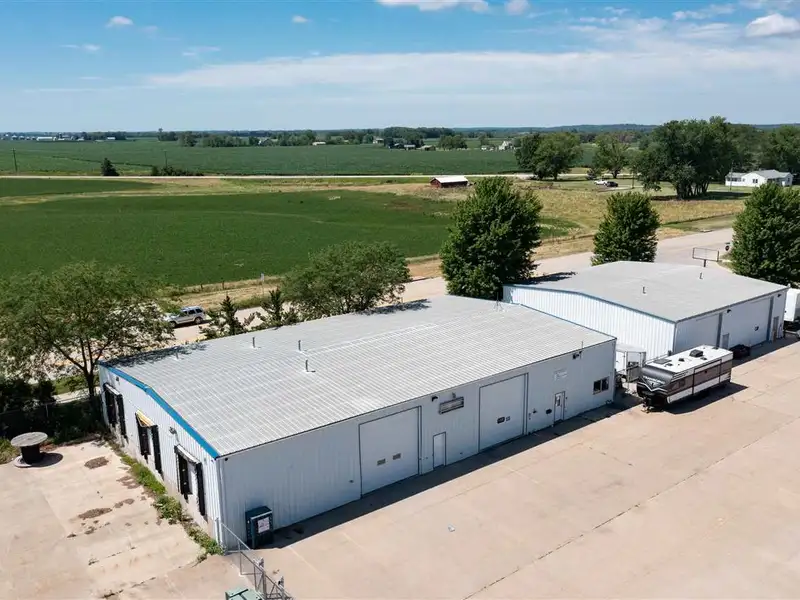 6,000 Sf Warehouse with Fenced Exterior Storage and Office Space in Prime Location