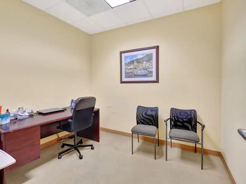 Turnkey Shared Medical Office Space for Podiatrist, Physiatrist, or Sports Medicine Doctor in Delray Beach