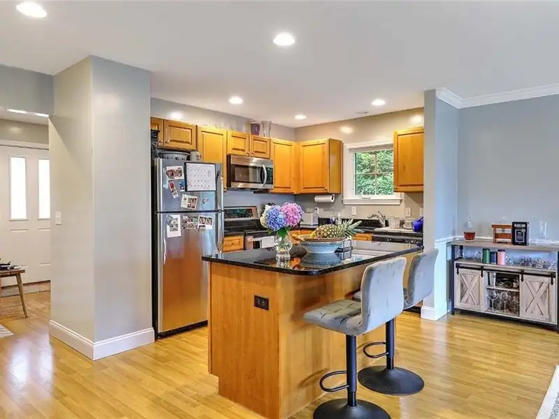 14-unit Residential Complex in Barrington, Ri on Nearly an Acre of Land