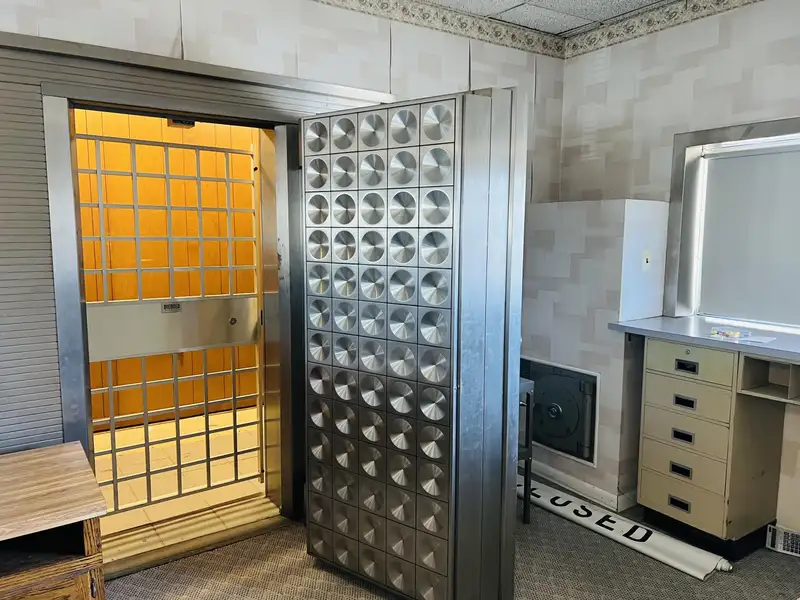 Historic Downtown Brick Building with Vault, Ideal for Office or Retail Conversion