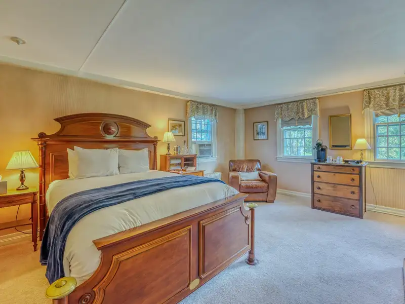 Historic Adair Estate on 182+ Acres with Panoramic Mountain Views in New Hampshire