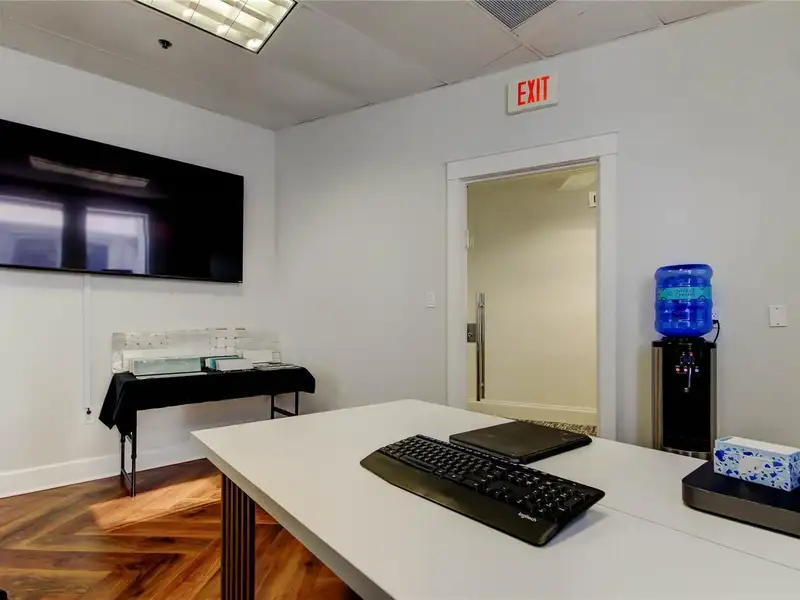 Furnished Executive Office Suite in Grand Central Place, Hyde Park - Immediate Availability