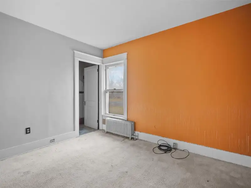 Versatile Live-work Property on High-traffic Route 9w in Catskill, Ny