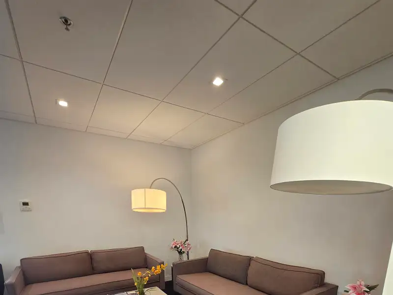 Class a Executive Office Suite at the Vault - All-inclusive Amenities in Prime Location