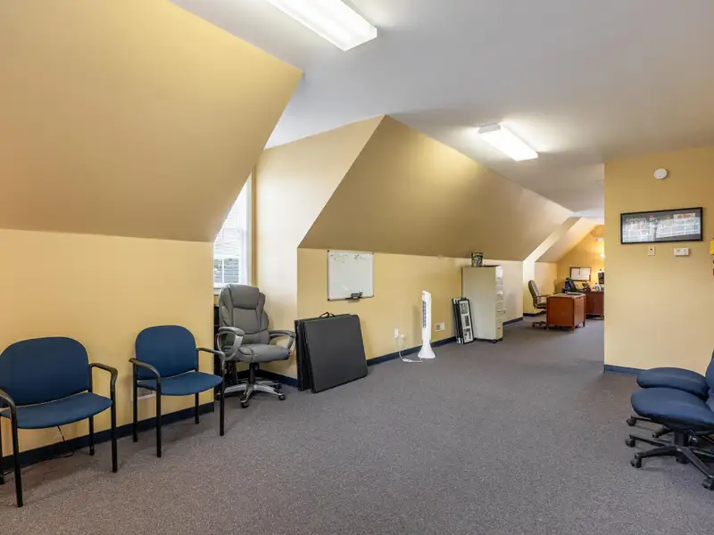 Medical Office Space for Lease in Cleveland, Tn – 12 Exam Rooms and Additional Features