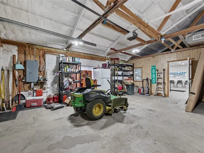 Commercial Building on Highway 20 Near Jesup, Ia with 4 Acres of Potential