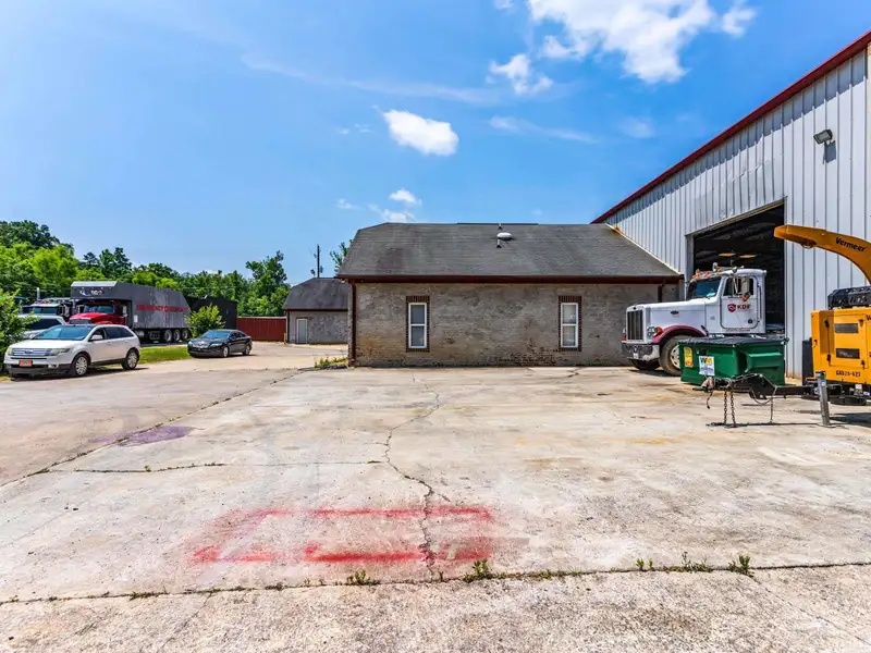 Commercial Property with Room to Expand, Prime Location at New Reduced Price