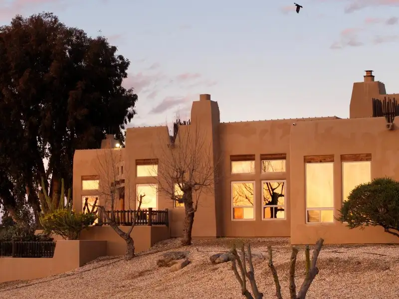 Luxury Estate with Stunning Views, Pool, Wine Cellar, and Extensive Amenities in Friant