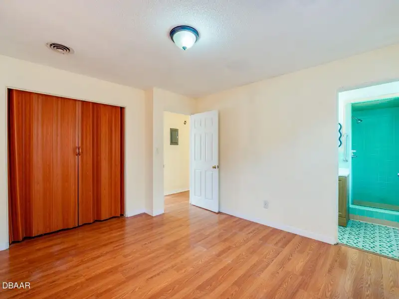 Versatile Single Family Home on 1/4 Acre in Sfr-5 Zoning