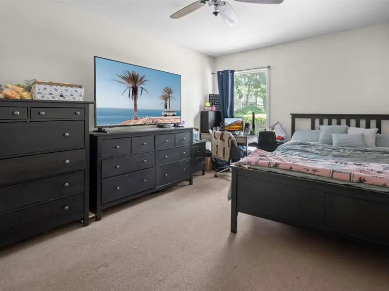 Unique Multi-use Property with Dental Practice and 2+ Bedroom Apartment in Prime Location