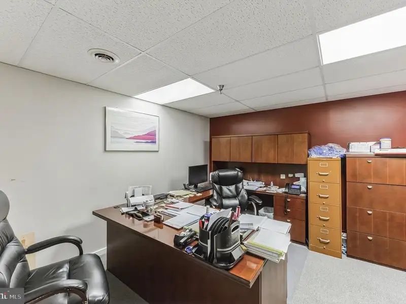 1st Floor Office Condo in Glen Mills, Pa on Baltimore Pike Retail Corridor