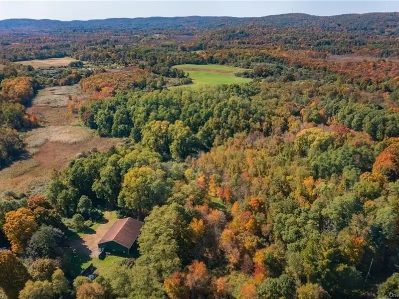 558+ Acre Parcel in Pawling, Ny – Ideal for Residential or Commercial Development