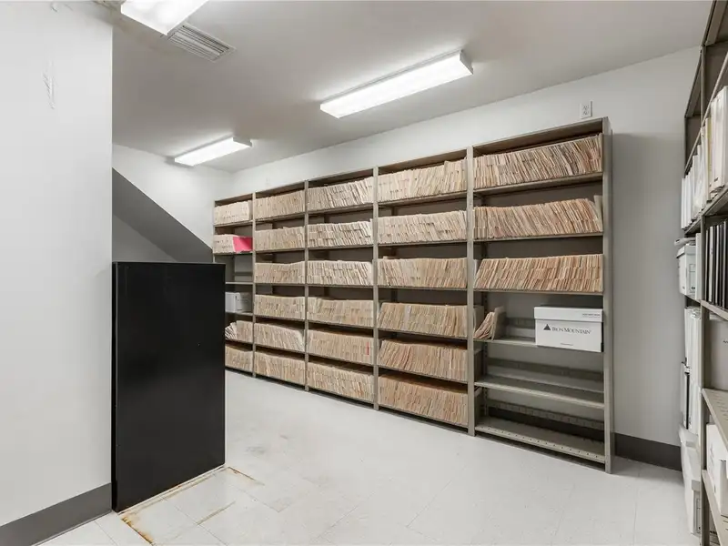 Commercial Investment Property in Gainesville, Fl with Long-term Tenant and Expansion Lot
