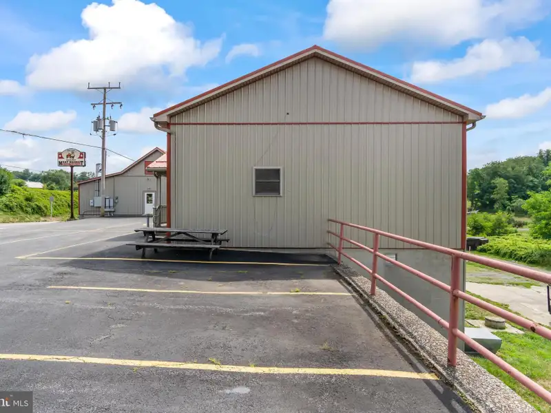 Established Meat Market and Processing Facility on 7 Acres Near Raystown Lake