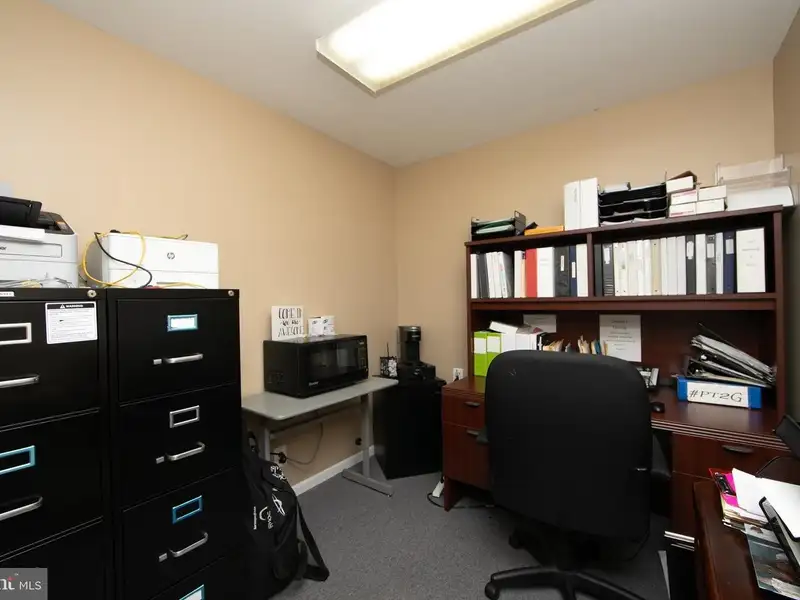 Bi-level Office Condo in Washington Township Professional Campus, Turnersville, Nj