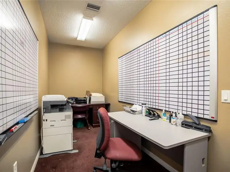 Commercial Law Office on Hwy 441, Tavares - 14 Parking Spaces, High Visibility