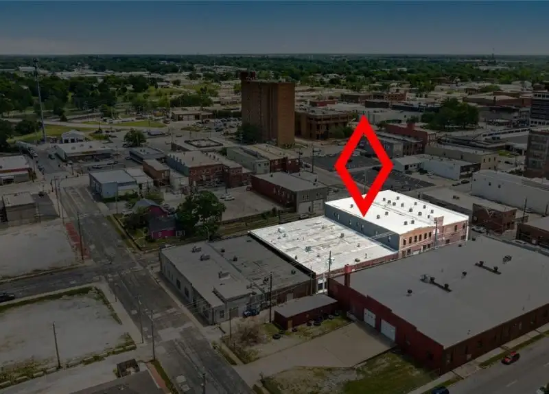 Mixed-use Commercial Property with Retail, Offices, and Apartments in Downtown Joplin