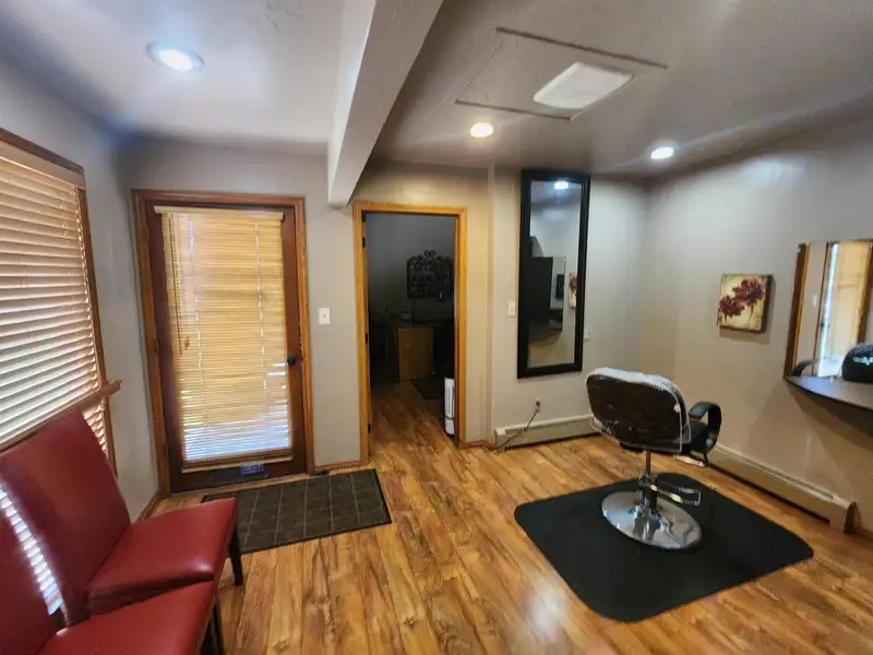 Private Salon Suite on 7th Street with Equipment, Large Windows, and Private Entrance