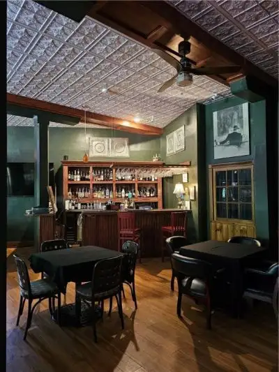 Turnkey Historic Hotel with Retail Space in Downtown Eureka Springs