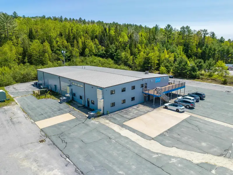 Renovated Flex Office and Light Manufacturing Space in Littleton's Industrial Park