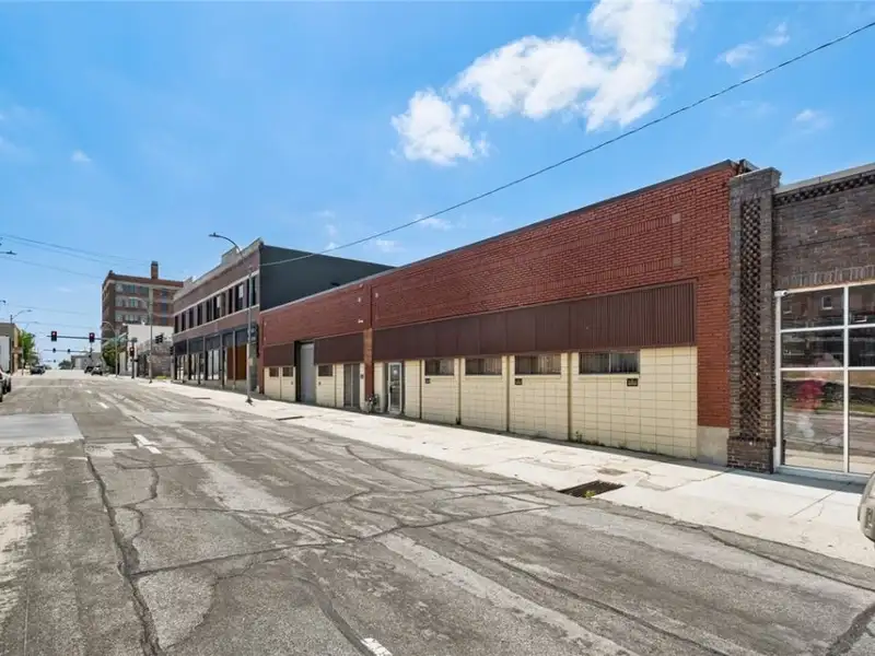 Mixed-use Commercial Property with Retail, Offices, and Apartments in Downtown Joplin