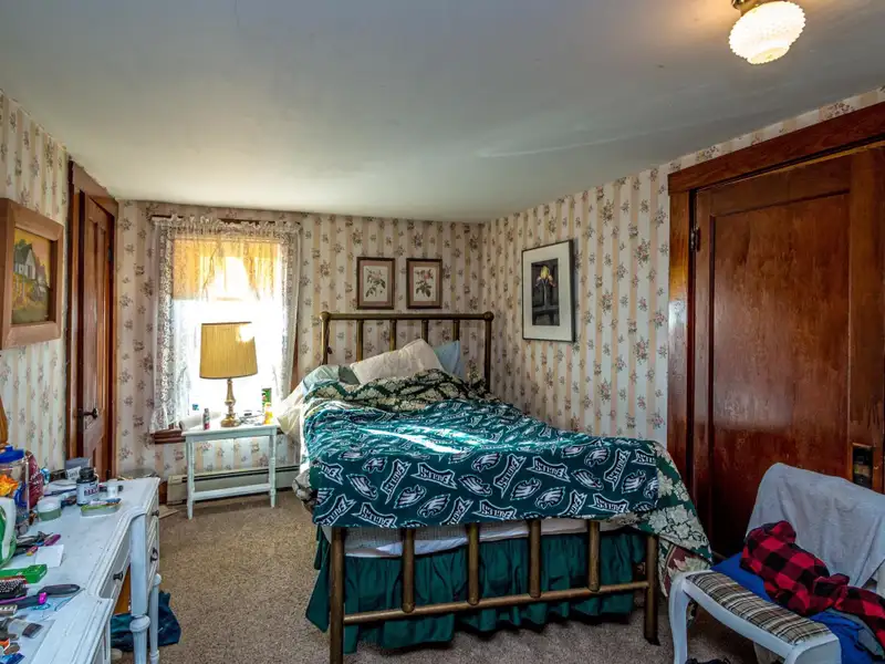 Du Bee Inn: Versatile Bed-and-breakfast with Mountain Views in the Great North Woods