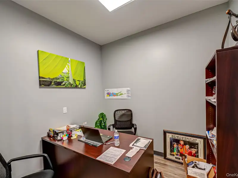 Brand-new Medical Building in Prime Location with State-of-the-art Facilities
