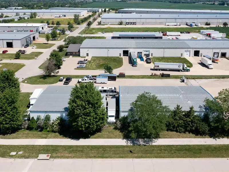 6,000 Sf Warehouse with Fenced Exterior Storage and Office Space in Prime Location