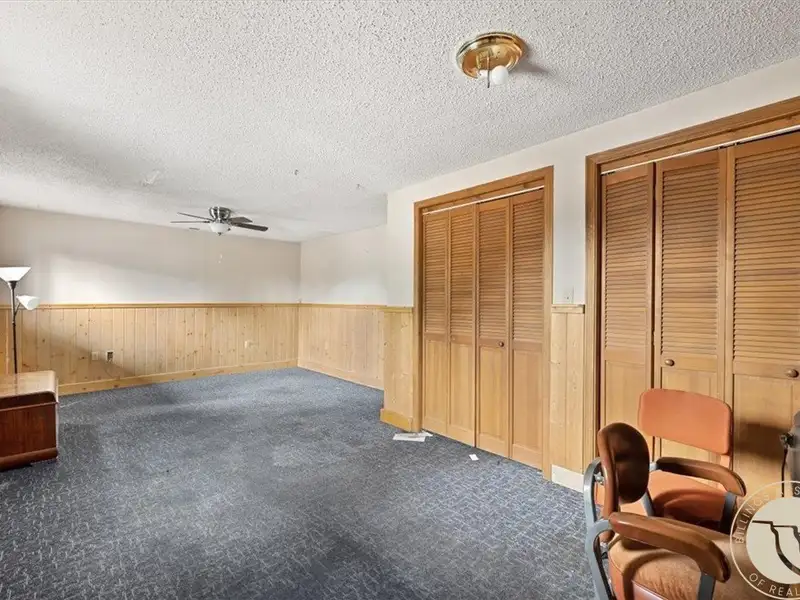 Renovated Saloon with Licenses Near Red Lodge and Beartooth Highway, Includes Living Space