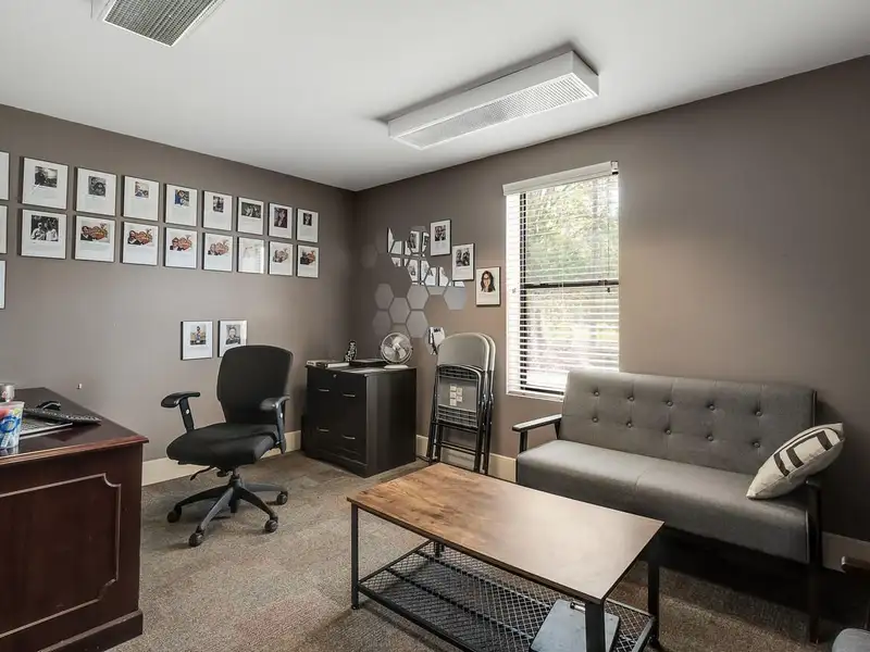 Light Industrial Property with Office and Shop in Central Memphis