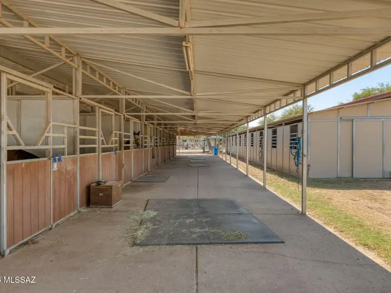 Equestrian Property on 18 Acres with Barns, Stalls, and Manufactured Homes