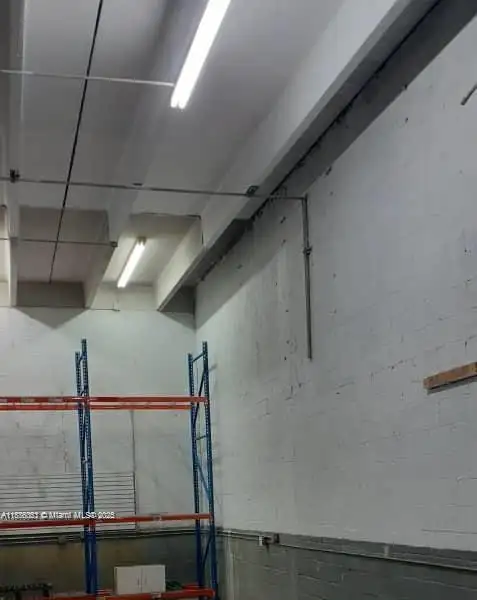 Spacious Industrial Warehouse with Office Near Airport and Major Highways