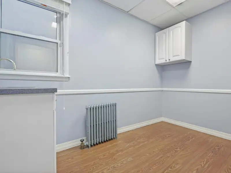 Expansive Medical/office Space for Lease in Central New Rochelle with Private Parking