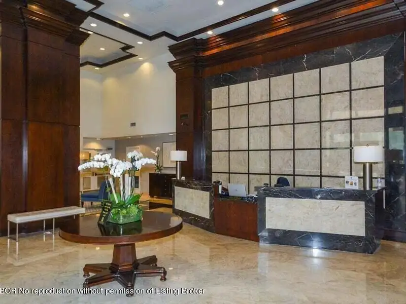 Live/work Condominium in Downtown West Palm Beach with Private Entrance and Parking