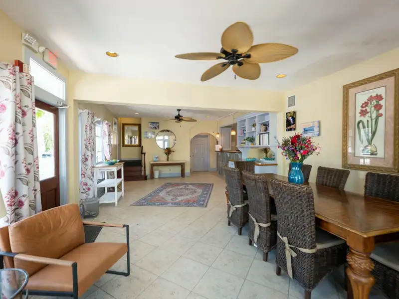 Boutique Guesthouse in Historic Old Town Key West with 15 Deluxe Rooms
