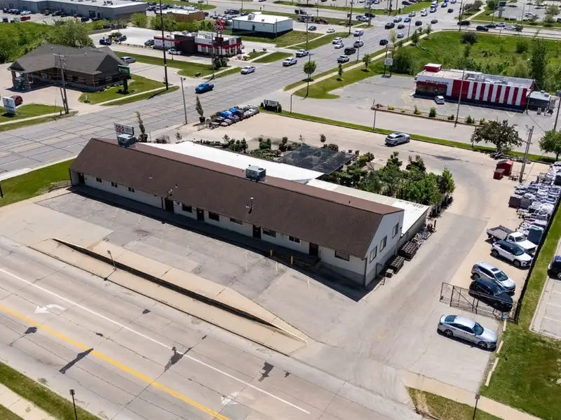 Flexible Office/retail Space for Lease in High-traffic Location, Edgewood Rd Sw