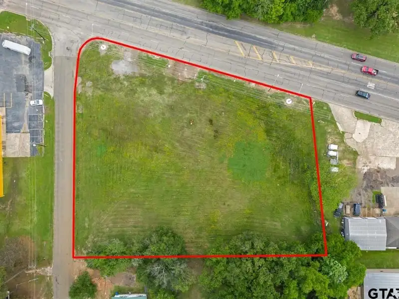 1.42 Acre Corner Commercial Lot on High-traffic Main Road