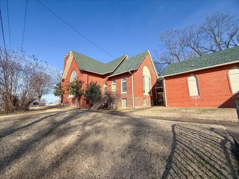Versatile Church Property in Covington, Tn with Sanctuary and Family Life Center